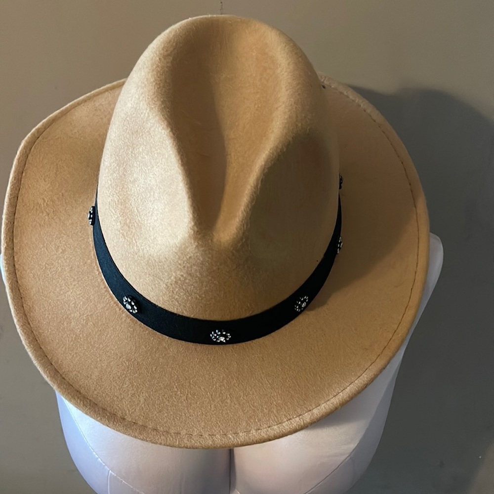 Marc and Mel hats NWOT